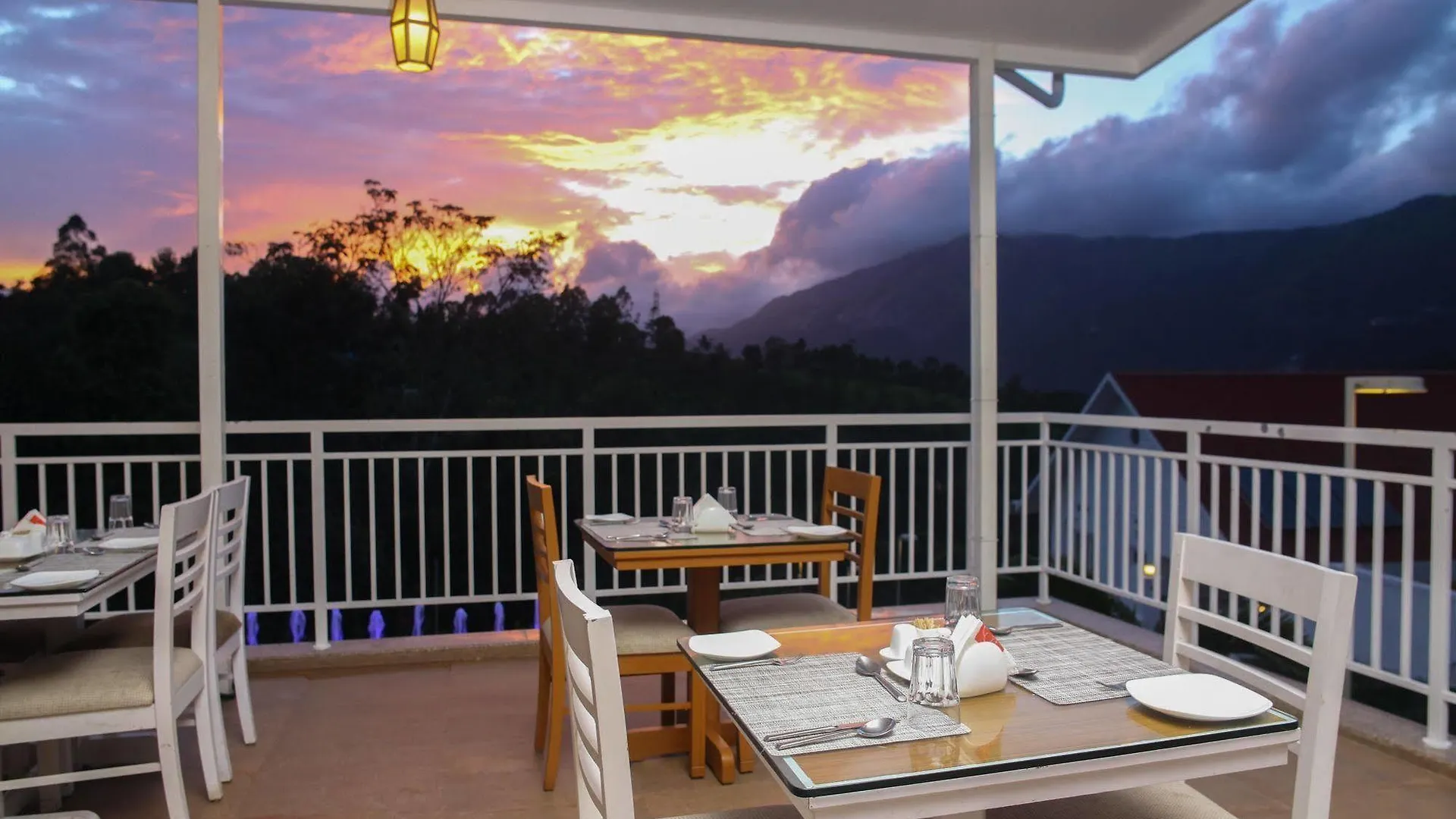 The Fog Munnar Hotel 5*,