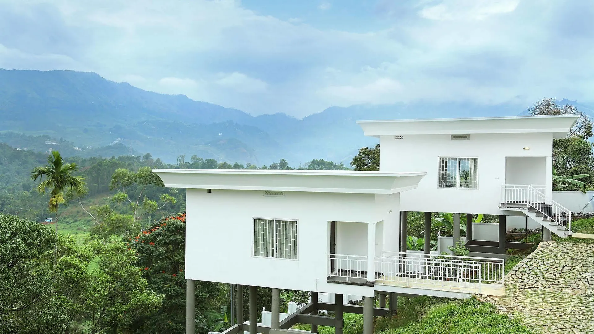 The Fog Munnar Hotel 5*,  India