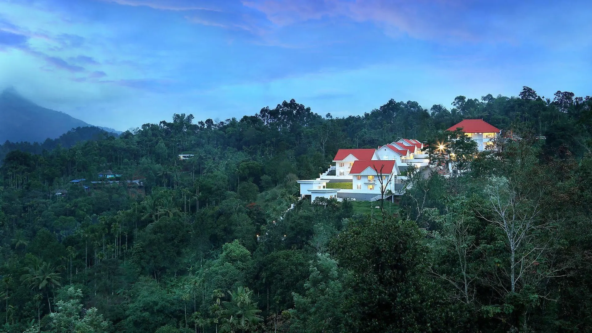 Resort The Fog Munnar Hotel