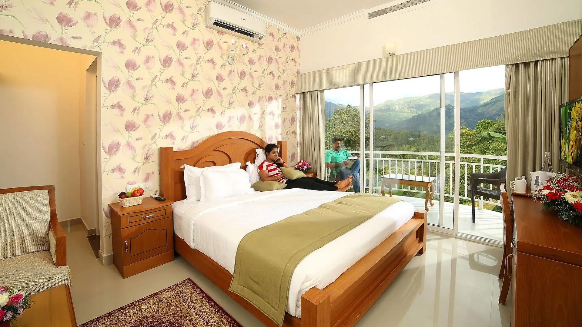 Resort The Fog Munnar Hotel